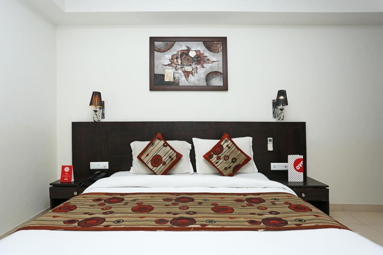 Capital O 3600 Hotel Royal Windsor Kāthgodām Екстериор снимка