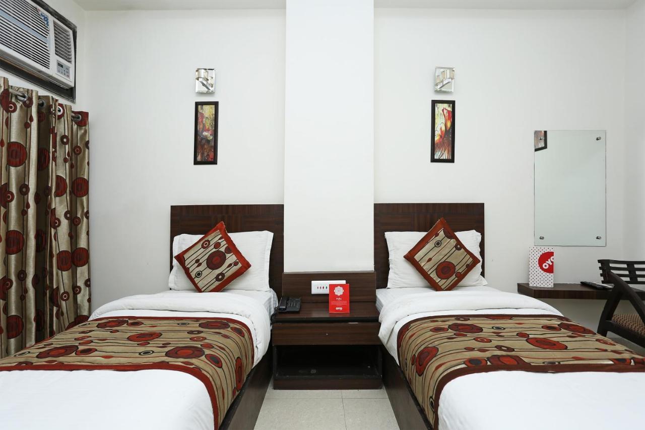 Capital O 3600 Hotel Royal Windsor Kāthgodām Екстериор снимка